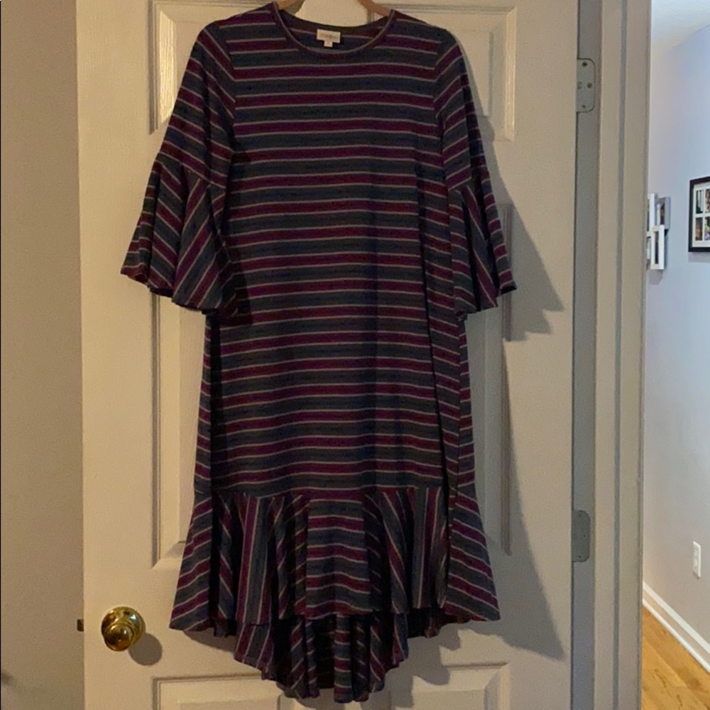LuLaRoe Maurine size S.